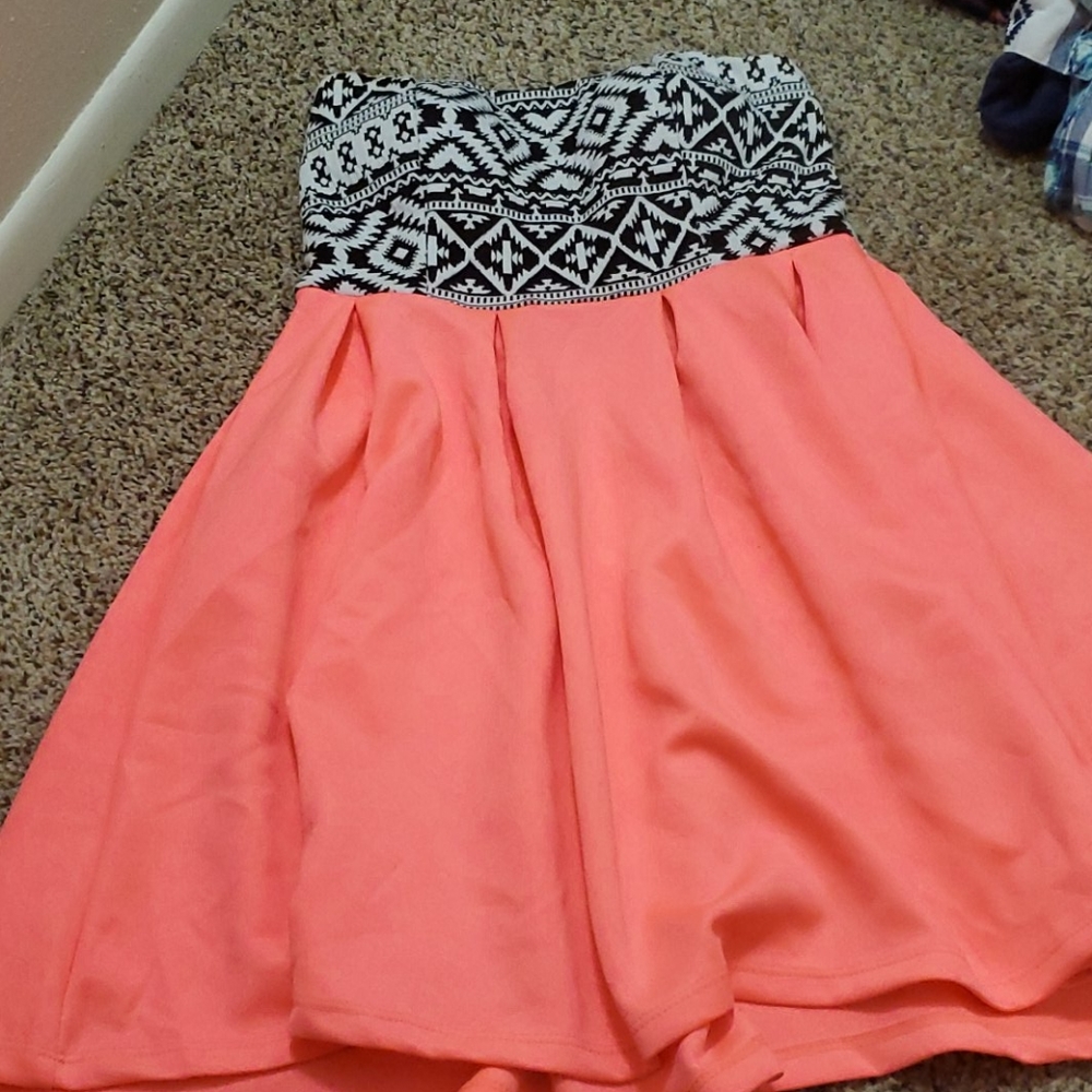 RUE 21 strapless mini dress